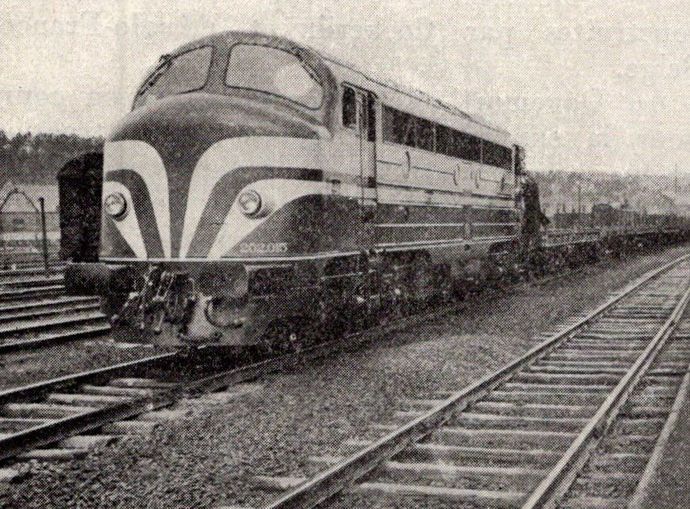 Fig. 6. - Locomotive Diesel électrique CC type 202 de la S.N.C.B. constructeur Anglo-Franco-Belge. Fig. 6. - Locomotive Diesel électrique CC type 202 de la S.N.C.B. constructeur Anglo-Franco-Belge.